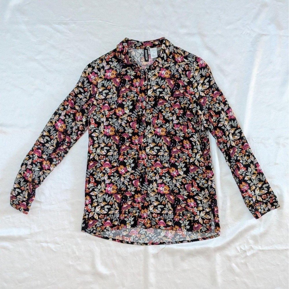 H&M DIVIDED Floral Long Sleeve Button Down Shirt Size 2 Pre-Owned
